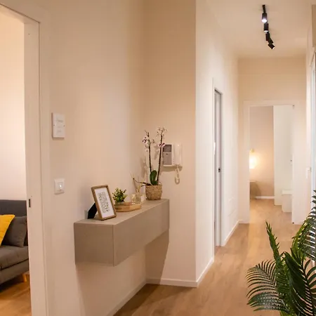 Fara - Quiet & Elegant In Apartamento