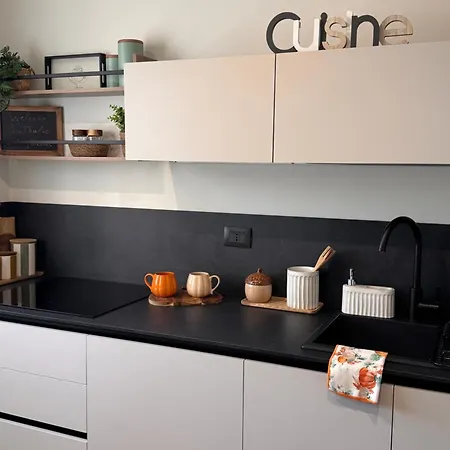 Apartament Fara - Quiet & Elegant In Bari